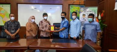 Rapat Kunjungan Kerja DPRD Kota Sibolga di Ruang Data Dinas Kelautan dan Perikanan Provinsi Sumatera Utara